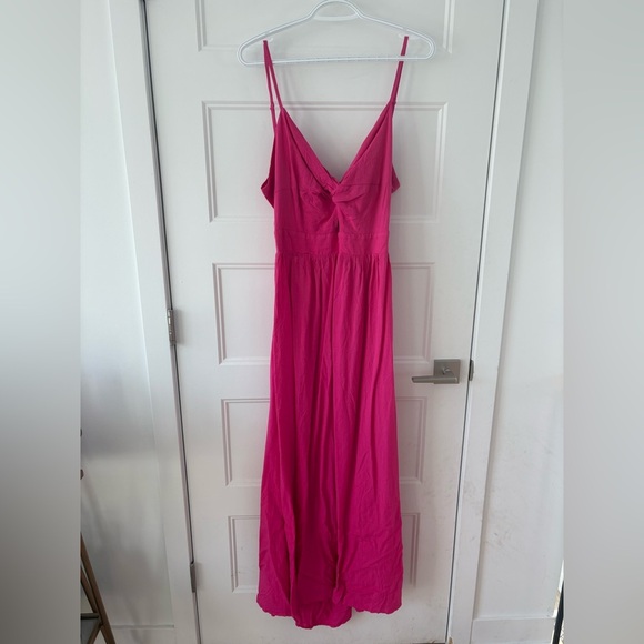 SHEIN Dresses & Skirts - SHEIN Pink Twist Front Maxi Dress Size XL